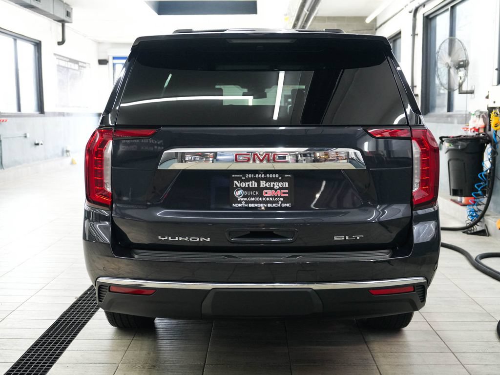 Used 2023 GMC Yukon SLT w/ SLT Premium Package AWD/4WD image 7