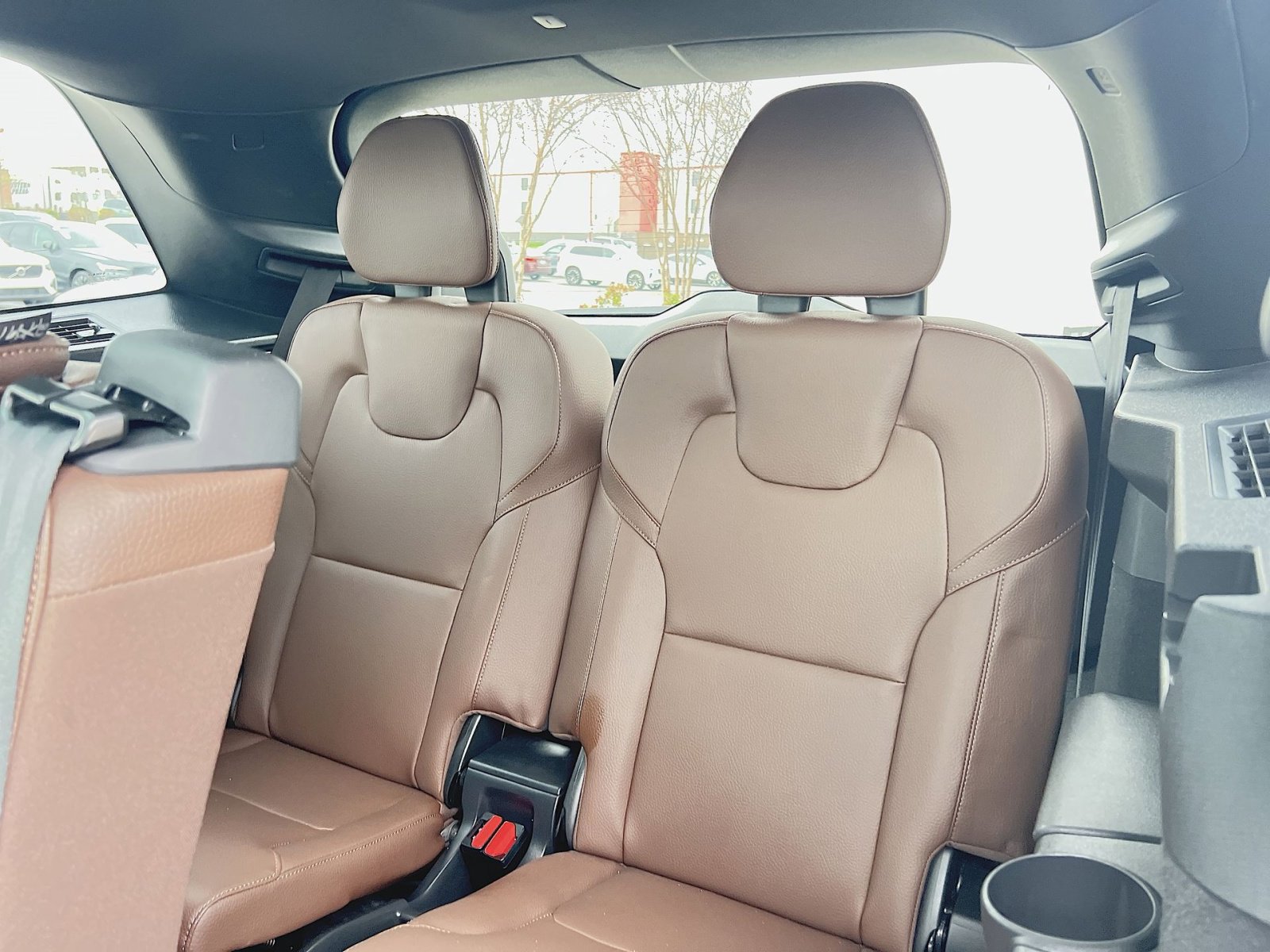 Certified 2023 Volvo XC90 B6 Plus AWD/4WD image 24