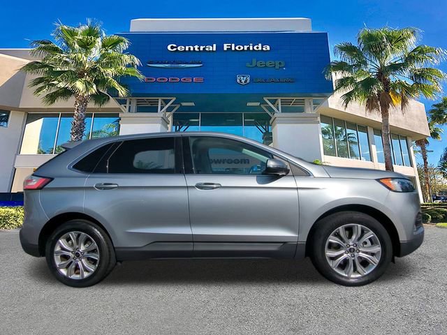 Used 2024 Ford Edge Titanium image 4