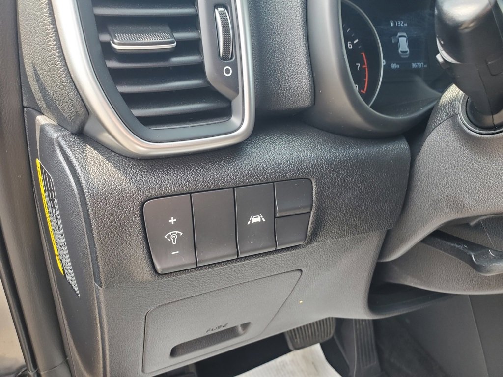 Used 2021 Kia Sportage LX image 31