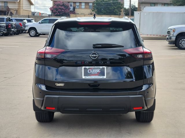 Used 2026 Nissan Rogue Dark Armor FWD image 14