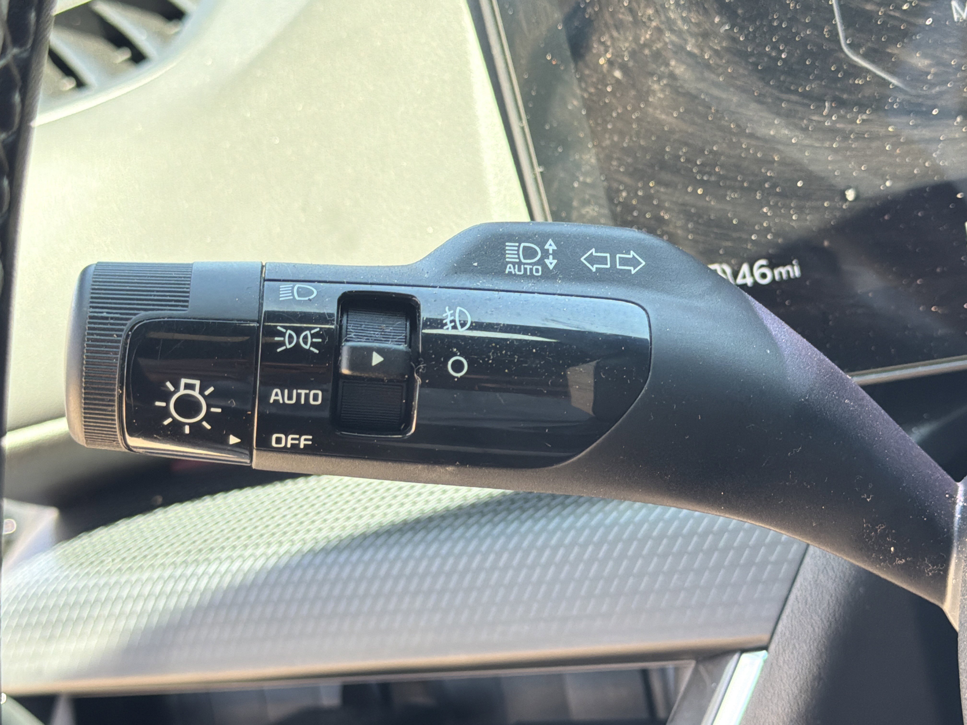 Certified 2025 Kia K4 GT-Line Turbo image 16