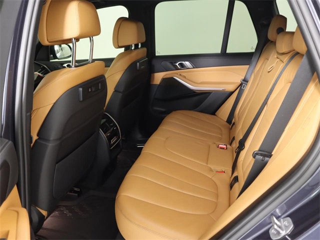 Used 2022 BMW X5 xDrive45e w/ Luxury Seating Package image 15