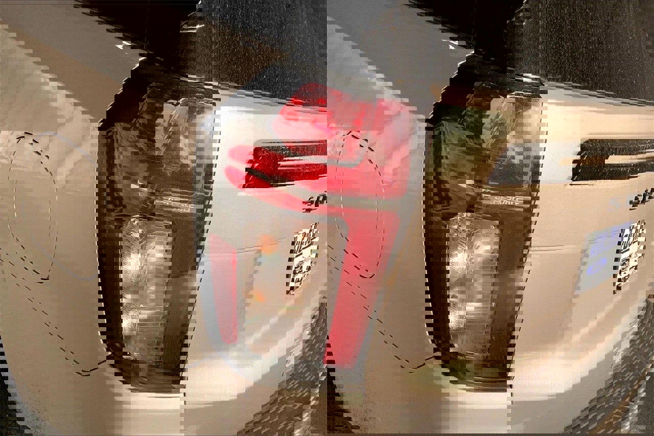 Used 2024 Chevrolet Suburban Z71 w/ Z71 Off-Road Package image 13