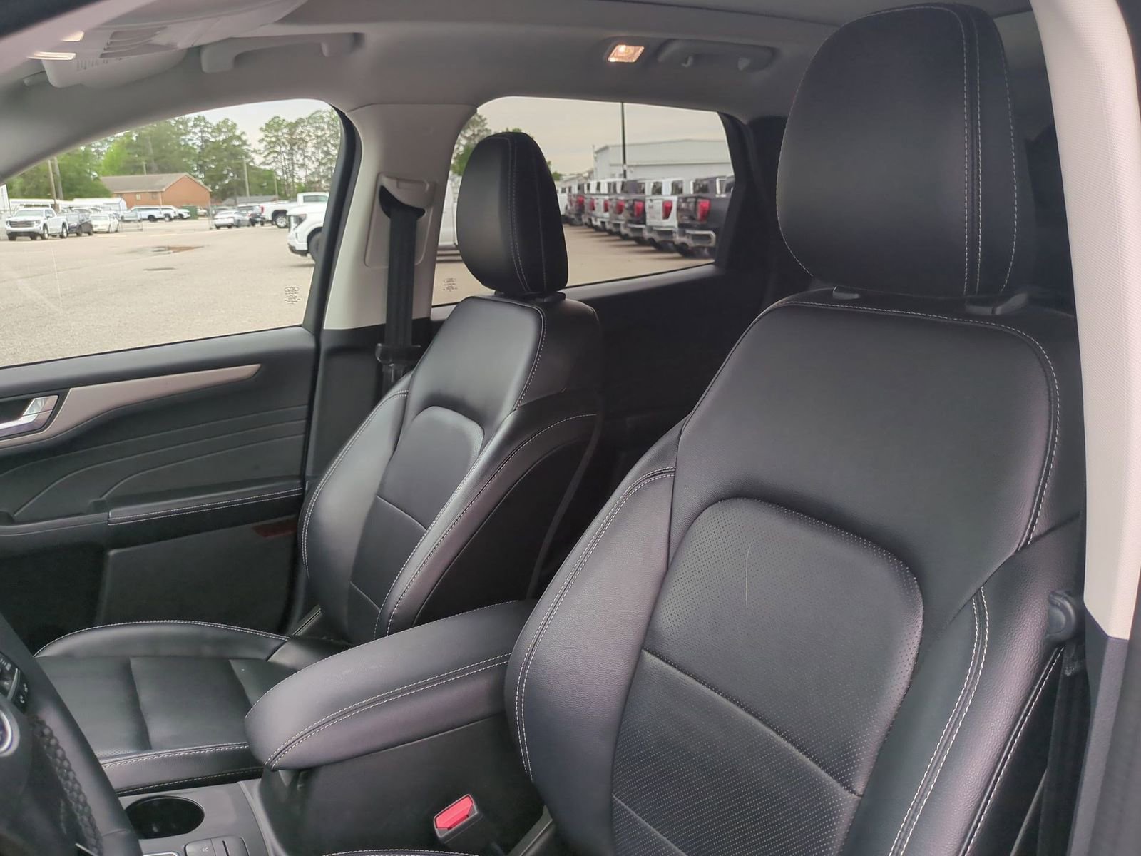 Used 2022 Ford Escape SEL FWD image 20