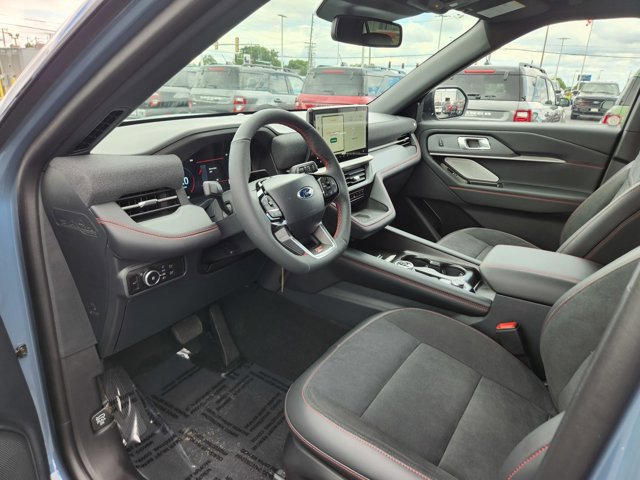 New 2025 Ford Explorer ST image 2