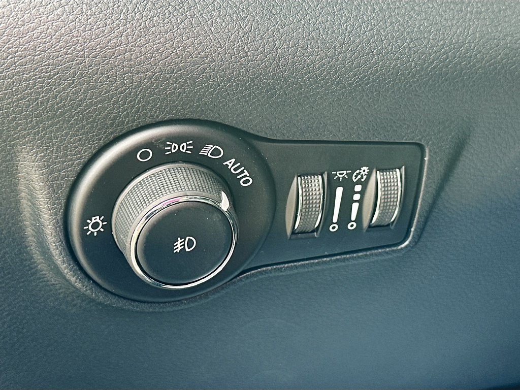 New 2026 Jeep Compass Limited AWD/4WD image 14