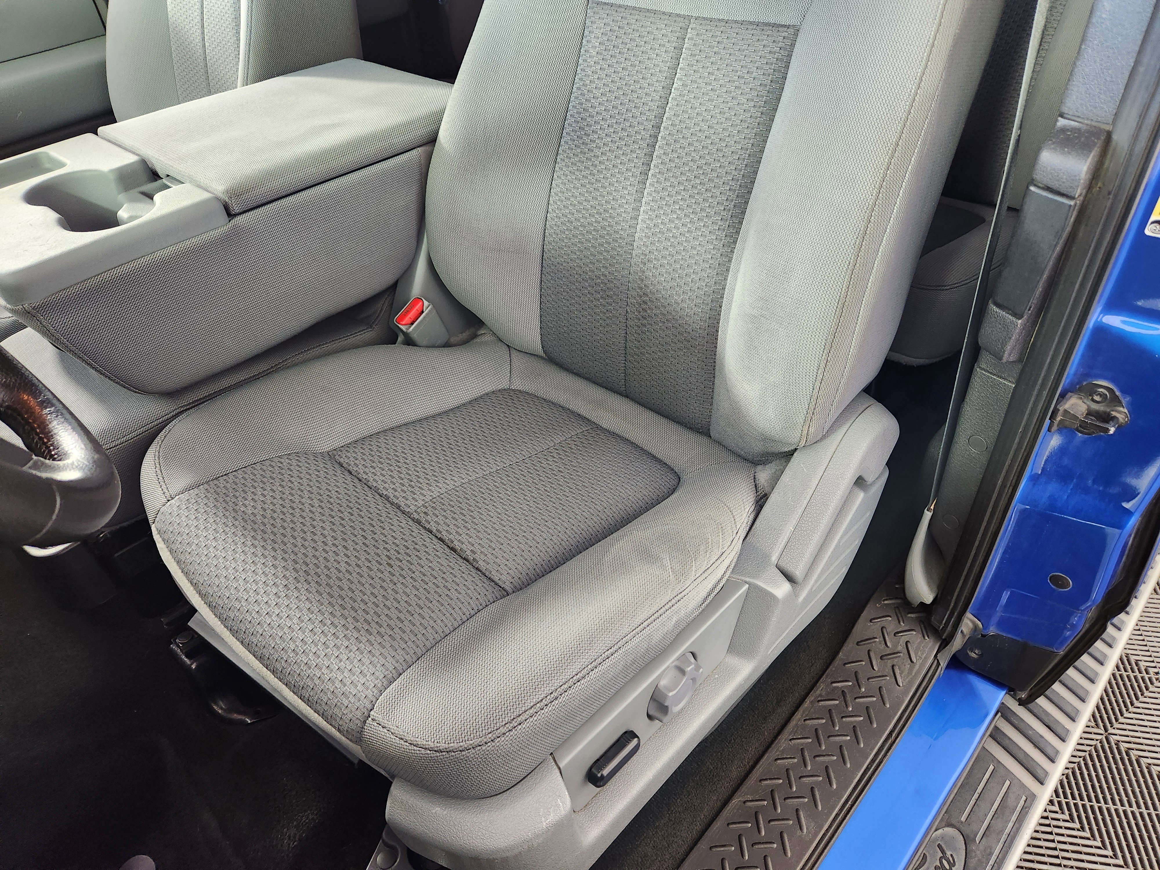 Used 2014 Ford F150 XLT w/ Equipment Group 301A Mid RWD image 12