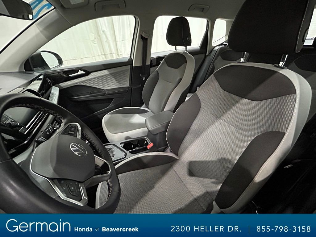 Used 2024 Volkswagen Taos S image 27