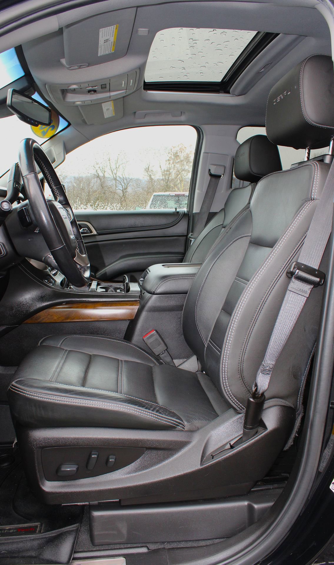 Used 2019 GMC Yukon XL Denali image 19