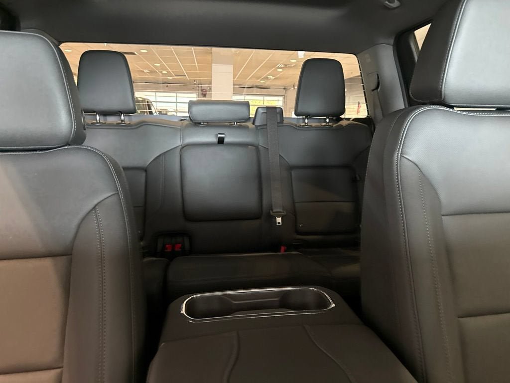 New 2026 GMC Sierra 1500 SLT w/ SLT Convenience Package AWD/4WD image 14