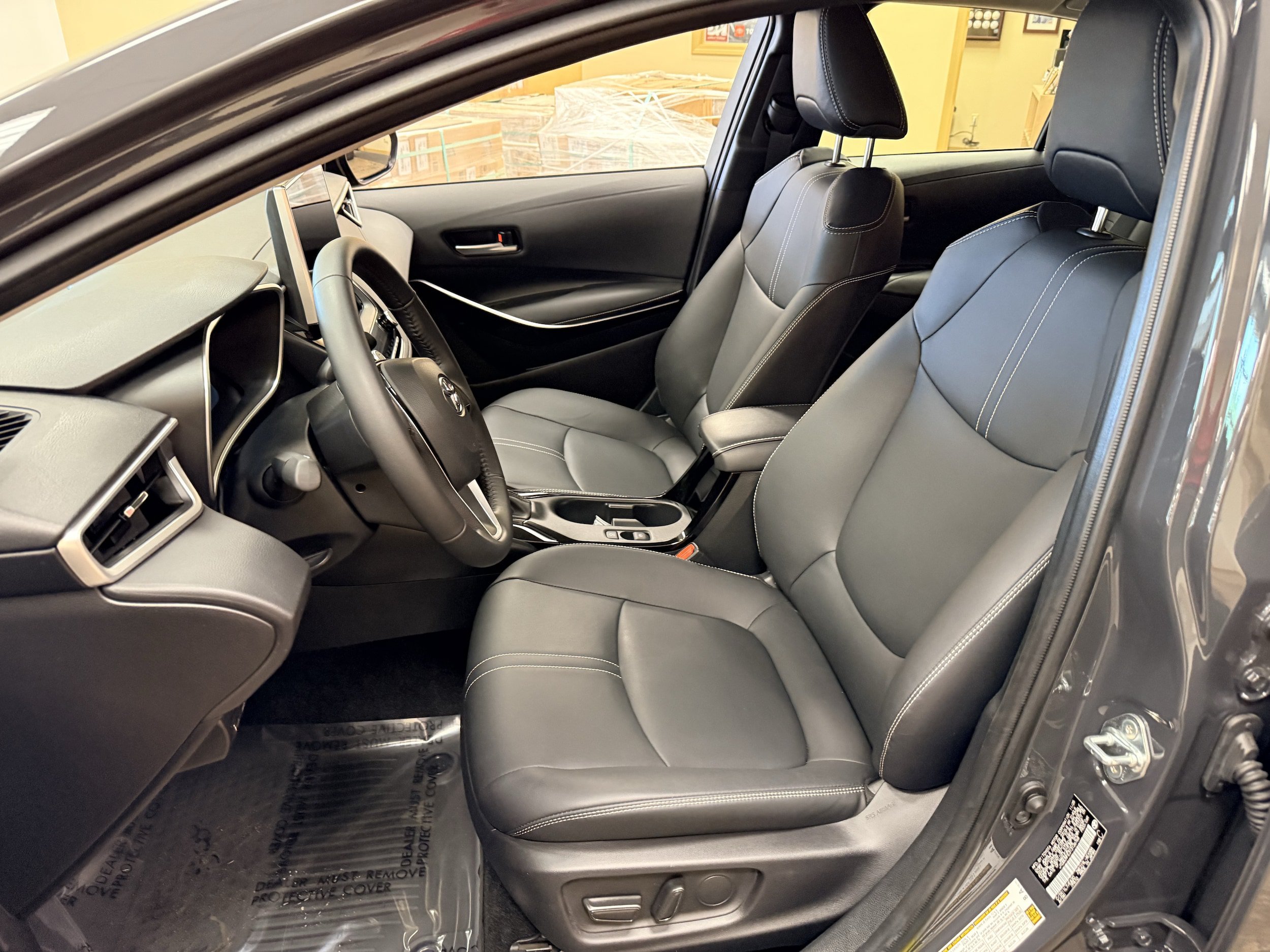 Used 2026 Toyota Corolla XLE FWD image 8