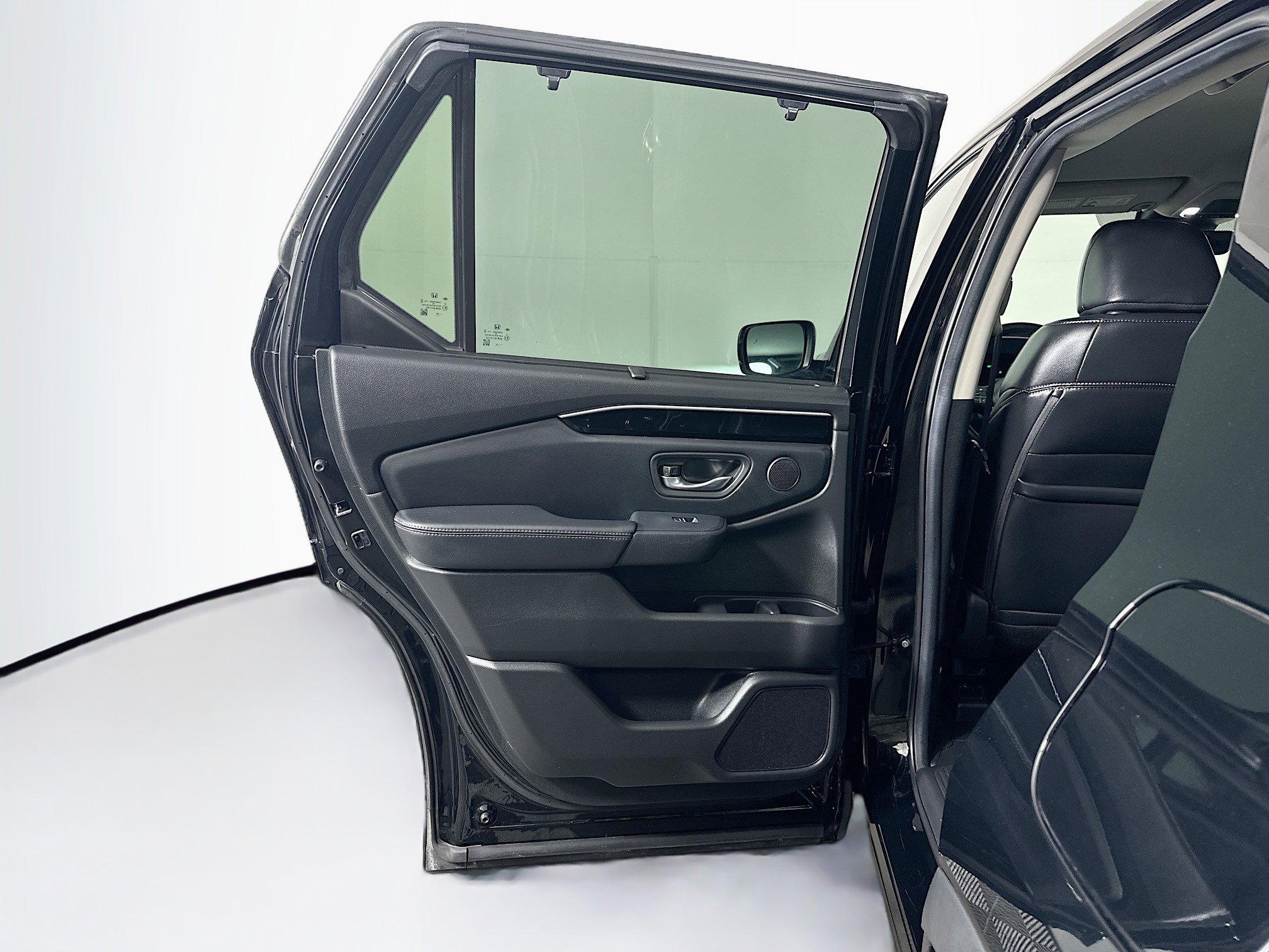 Used 2025 Honda Pilot EX-L image 25