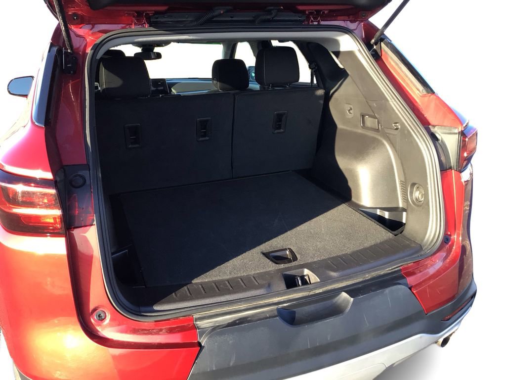Used 2025 Chevrolet Blazer LT image 13