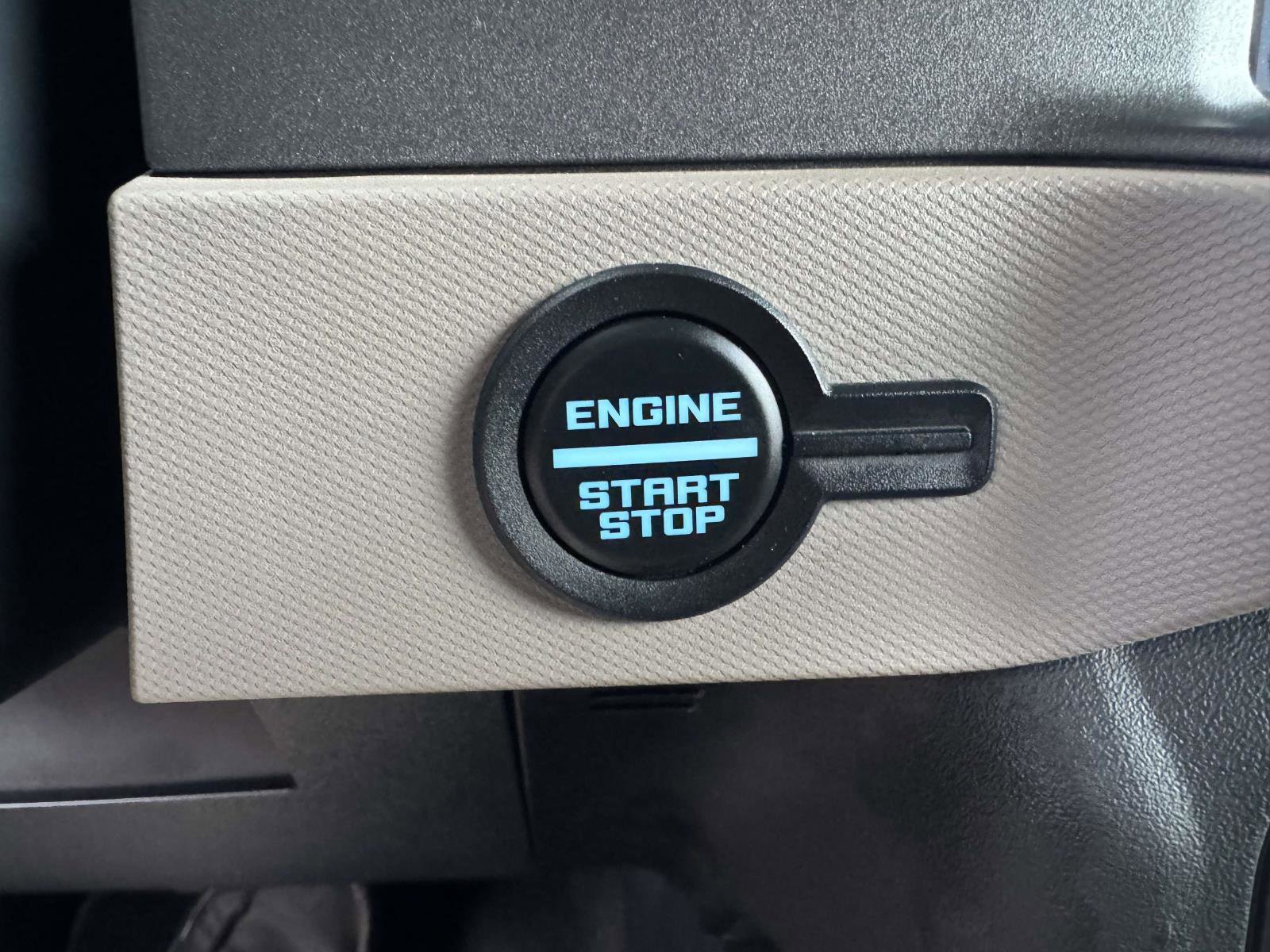 Used 2024 Ford Bronco Wildtrak image 34