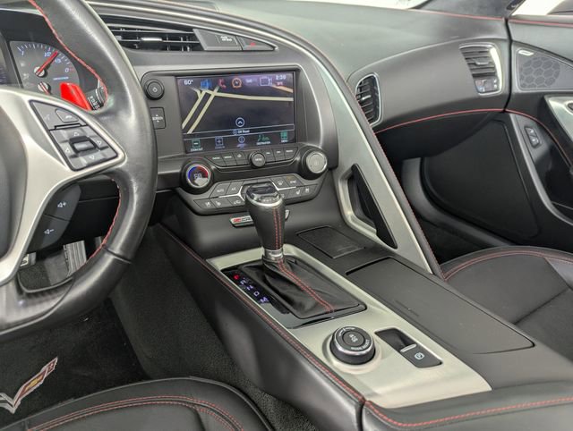 Used 2017 Chevrolet Corvette Z06 RWD image 16