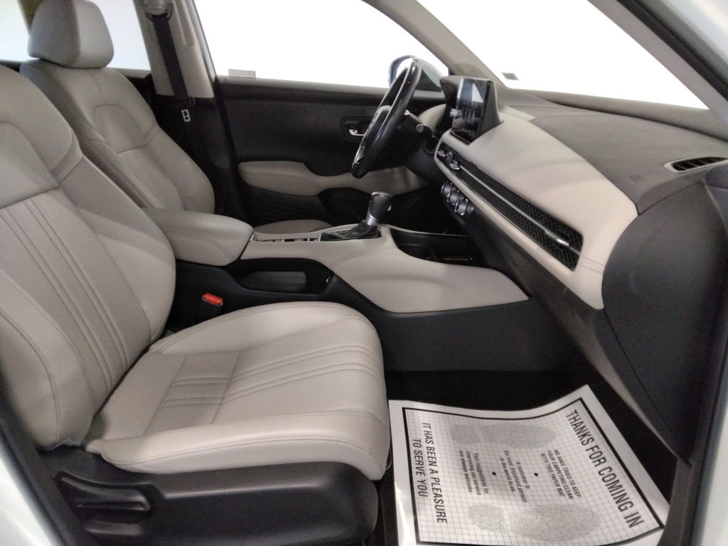 Used 2023 Honda HR-V EX-L image 39