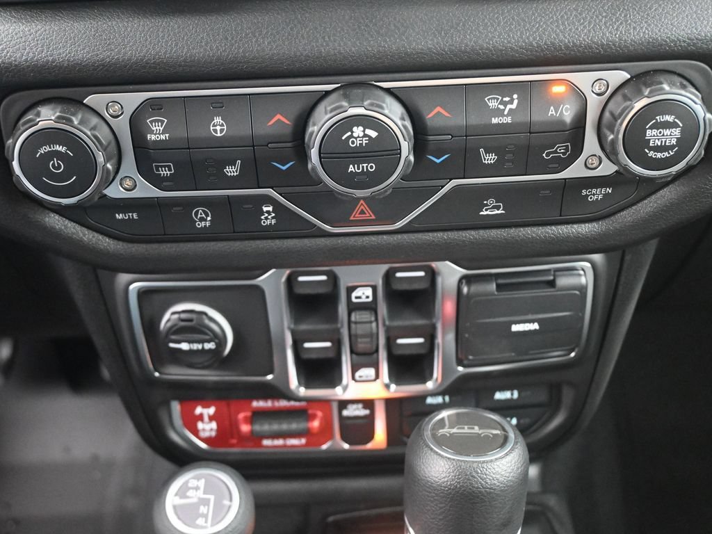 New 2026 Jeep Gladiator Sport AWD/4WD image 3