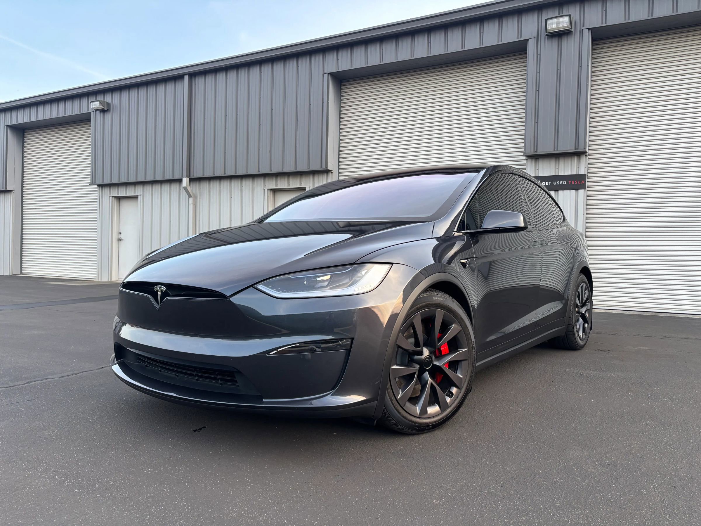 Used 2024 Tesla Model X Plaid image 5