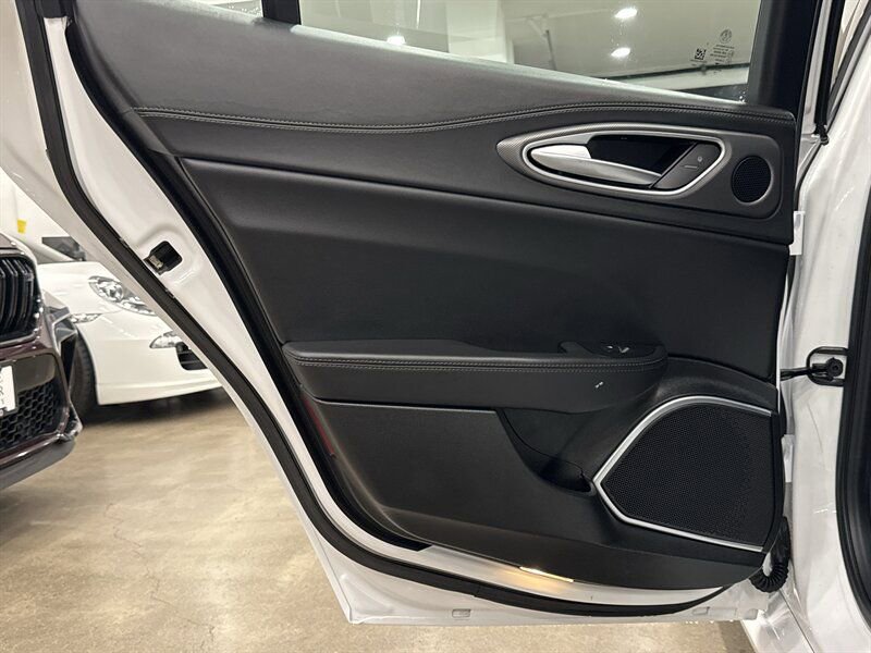 Used 2018 Alfa Romeo Giulia Ti Sport w/ Quick Order Package 22S Sport image 15