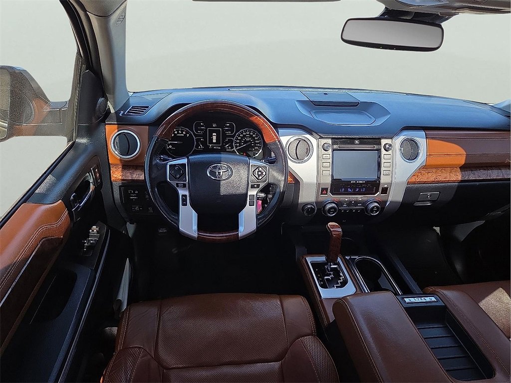 Used 2018 Toyota Tundra SR5 image 10