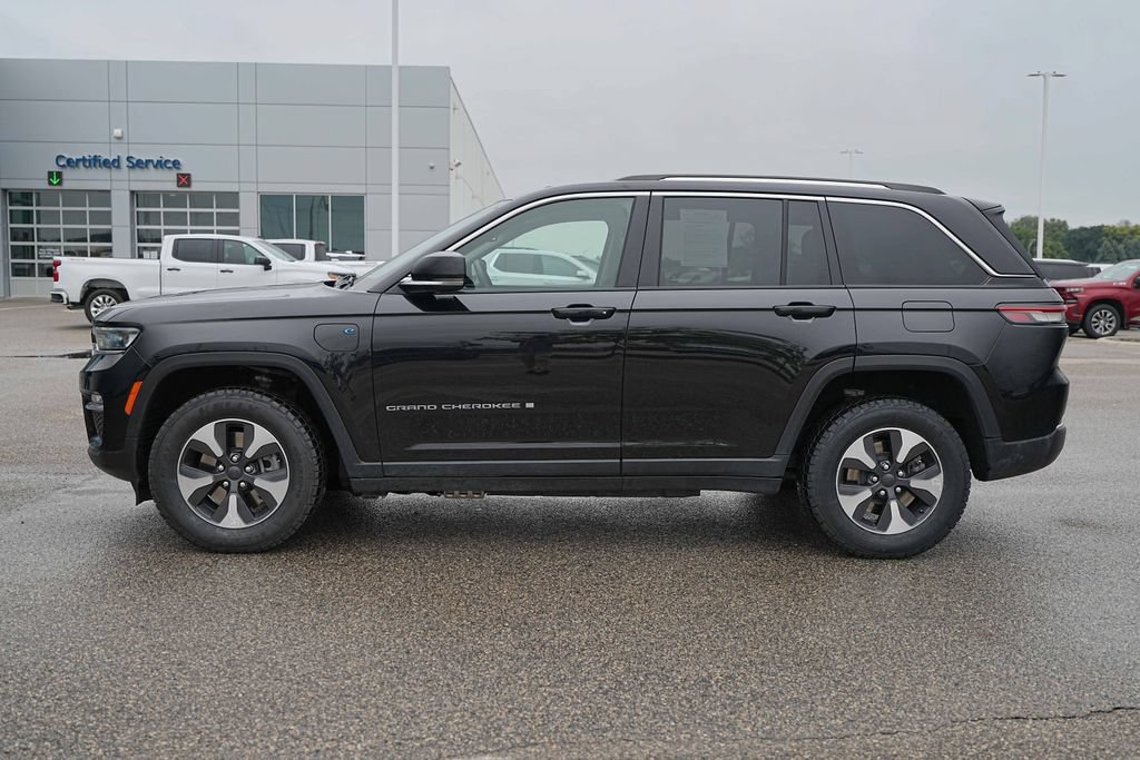 Used 2024 Jeep Grand Cherokee Limited 4xe AWD/4WD image 9