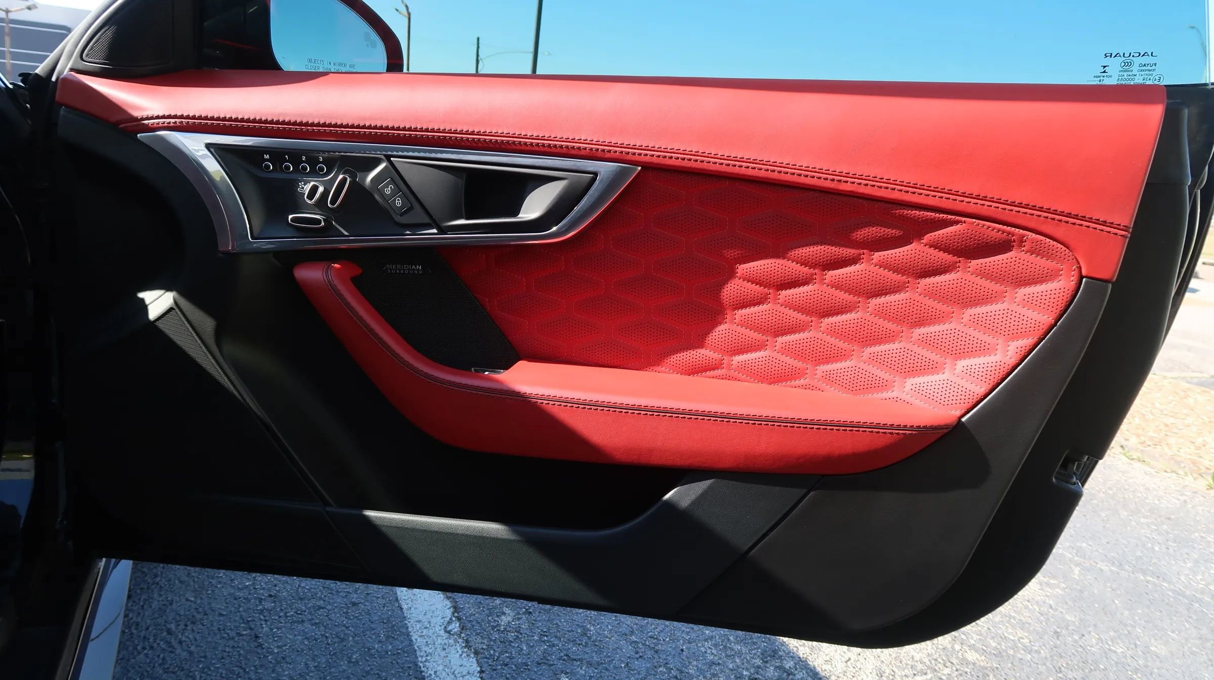 Used 2020 Jaguar F-TYPE SVR image 45