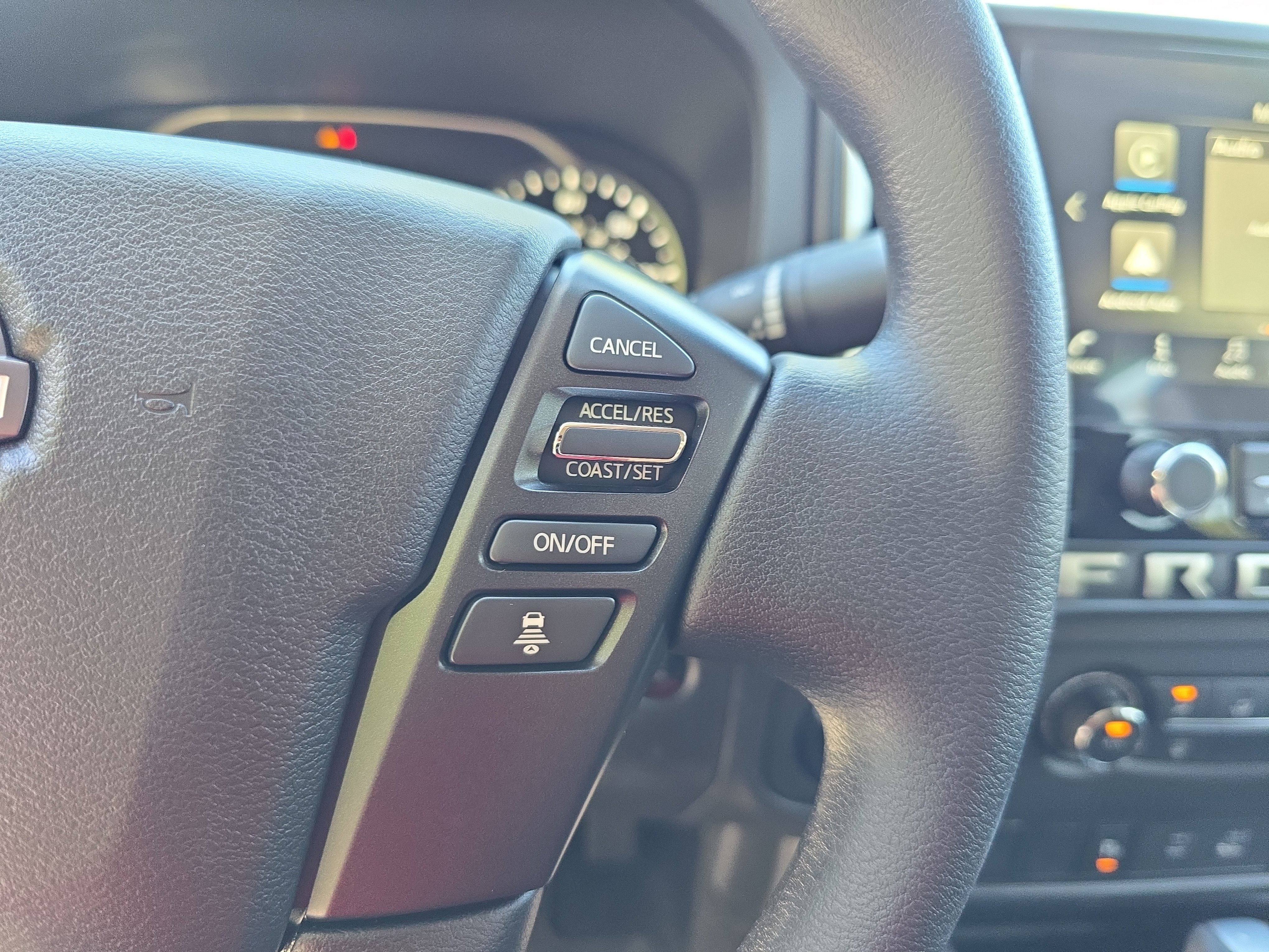 New 2026 Nissan Frontier SV image 17