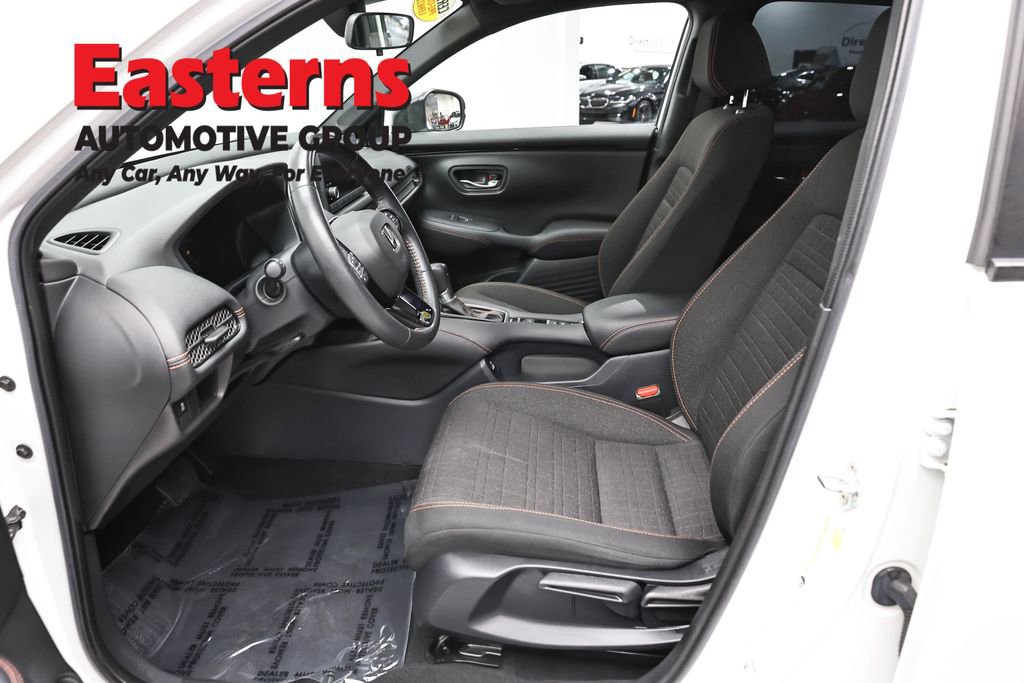 Used 2023 Honda HR-V Sport image 14