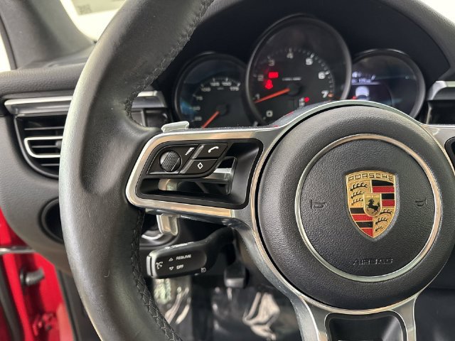 Used 2019 Porsche Macan AWD/4WD image 12