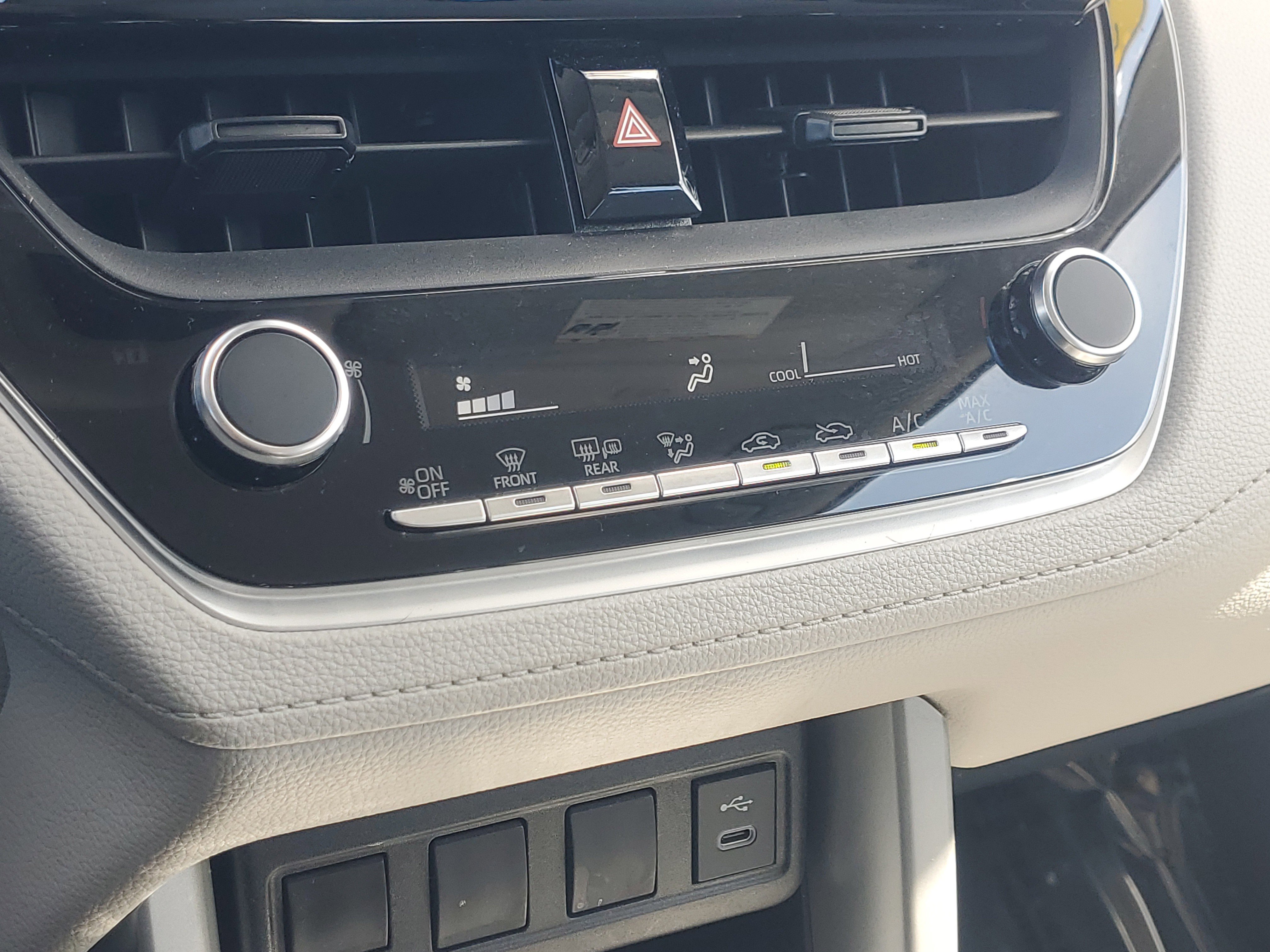 New 2023 Toyota Corolla Cross L image 56