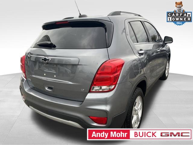 Used 2020 Chevrolet Trax LT w/ LT Convenience Package FWD image 16
