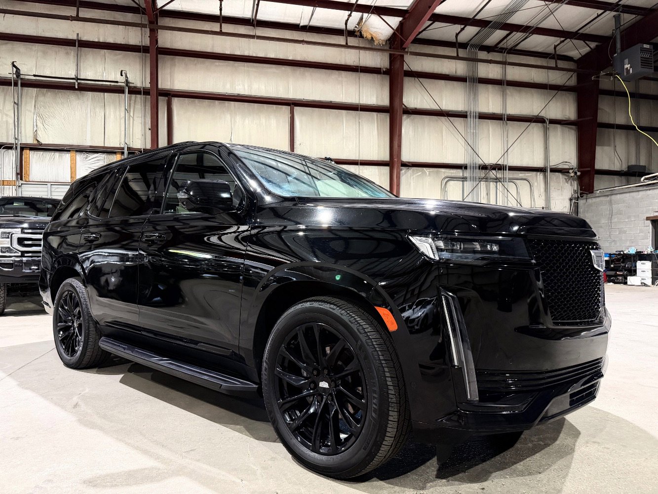 Used 2021 Cadillac Escalade Sport w/ Driver Assist Tech Package AWD/4WD image 1