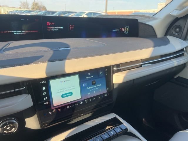 New 2026 Lincoln Navigator Reserve w/ Jet Appearance Package image 18