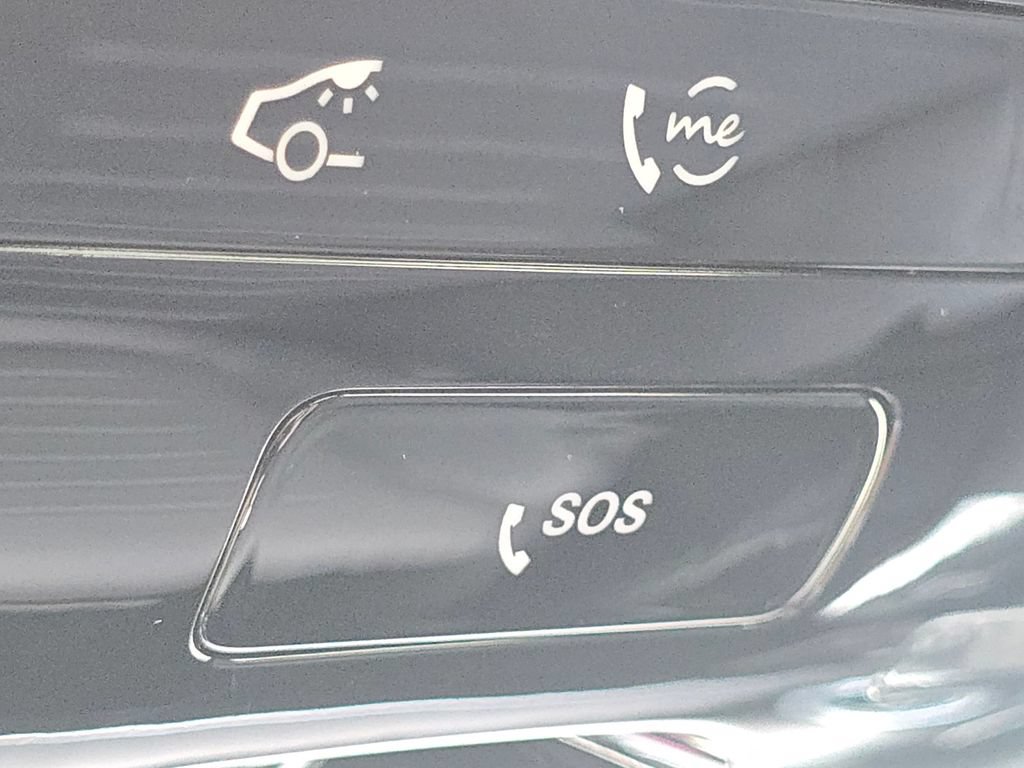Certified 2026 Mercedes-Benz C 300 4MATIC Sedan image 9