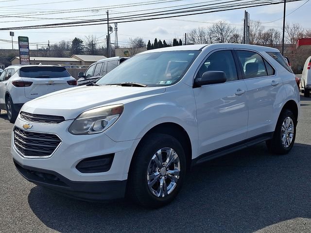 Certified 2017 Chevrolet Equinox LS image 3