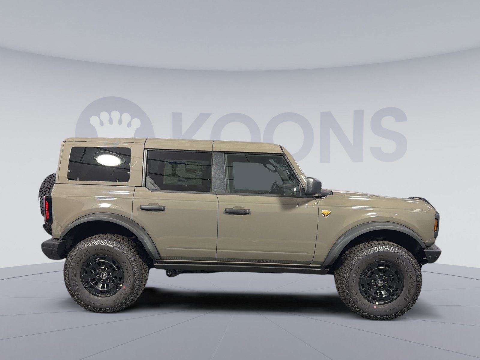 New 2026 Ford Bronco Badlands AWD/4WD image 8
