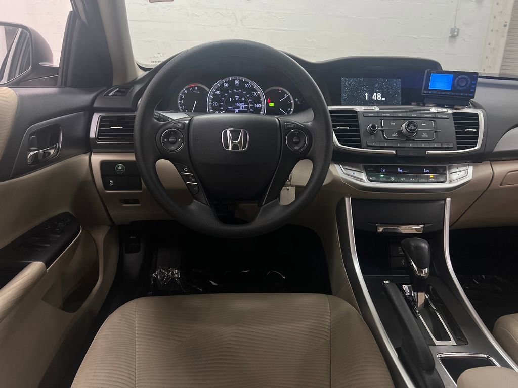 Used 2015 Honda Accord LX image 15
