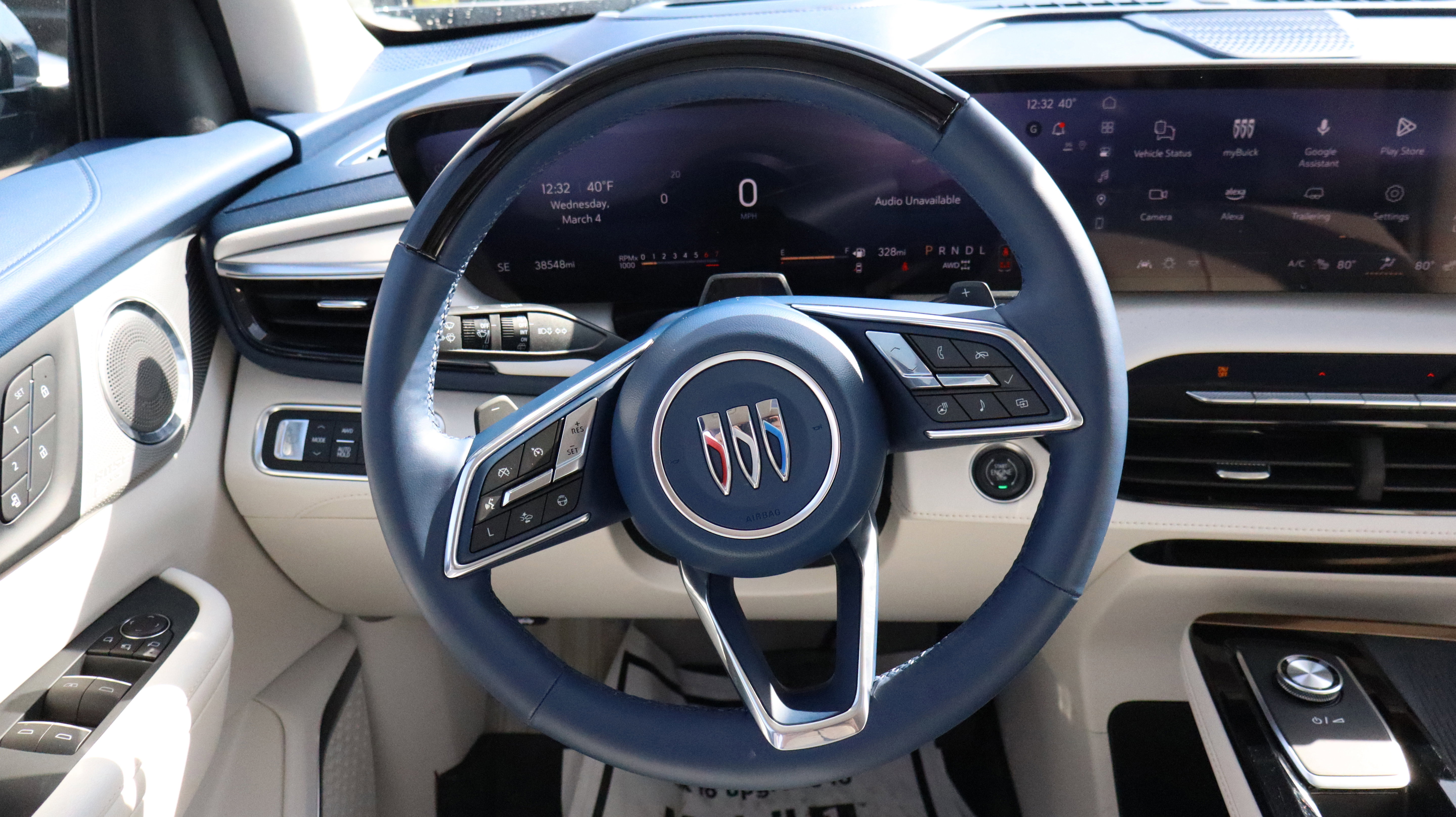 Certified 2025 Buick Enclave Avenir w/ Super Cruise Package image 9