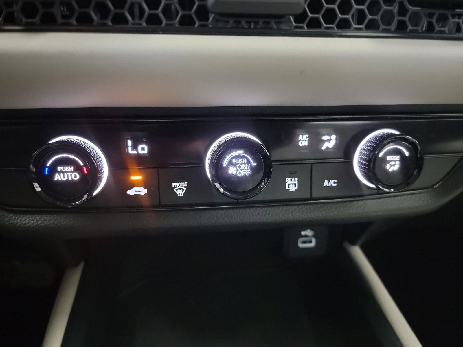 Used 2023 Honda HR-V LX image 21