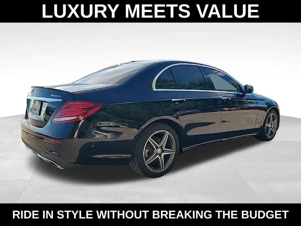 Used 2017 Mercedes-Benz E 300 4MATIC image 7