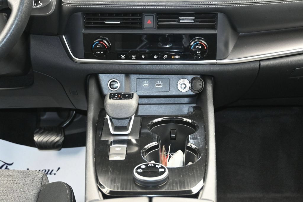 Certified 2023 Nissan Rogue SV AWD/4WD image 29
