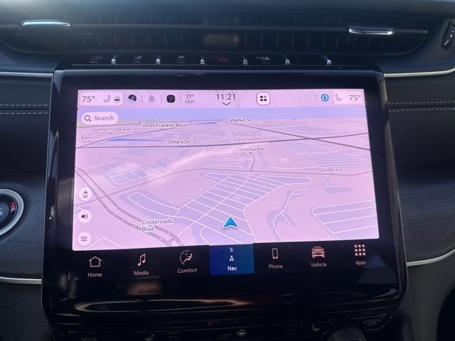 Used 2025 Jeep Grand Cherokee Limited w/ MOPAR Finishing Package image 17