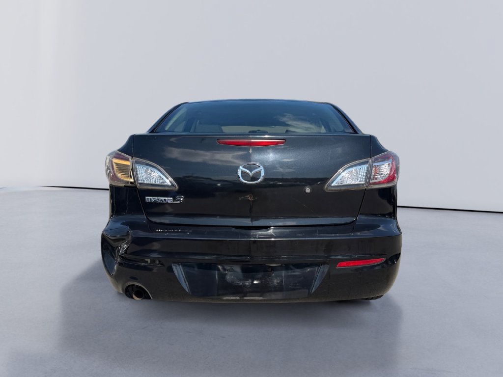 Used 2013 MAZDA MAZDA3 i SV FWD image 4