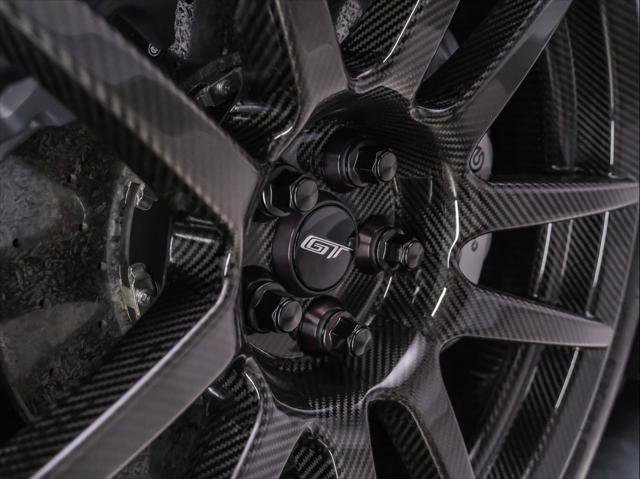 Used 2022 Ford GT image 16