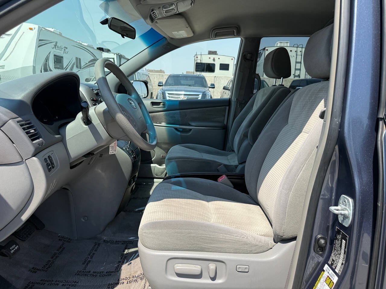Used 2008 Toyota Sienna LE FWD image 14