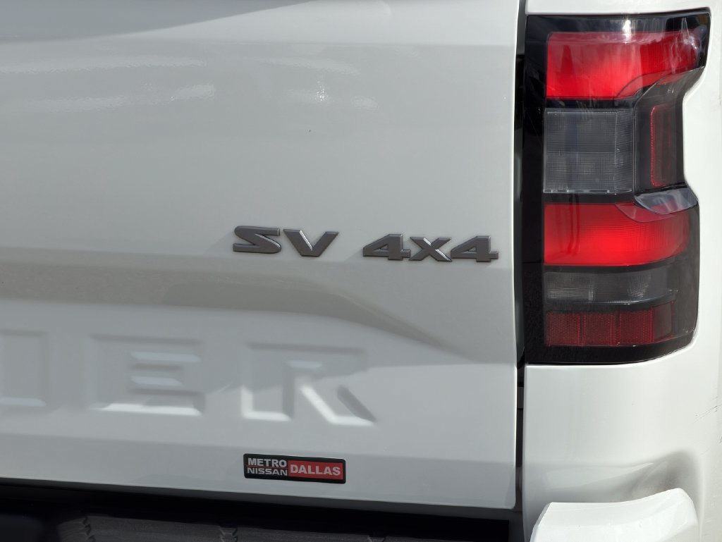 Certified 2024 Nissan Frontier SV AWD/4WD image 7