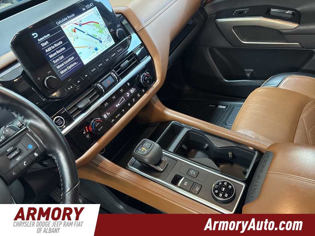 Used 2022 Nissan Pathfinder Platinum w/ Cargo Package image 16