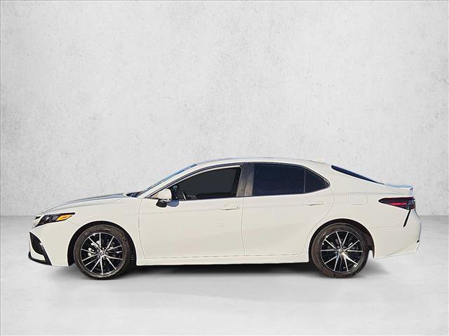 Certified 2022 Toyota Camry SE w/ Carpet Mat Package (TMS) FWD image 9
