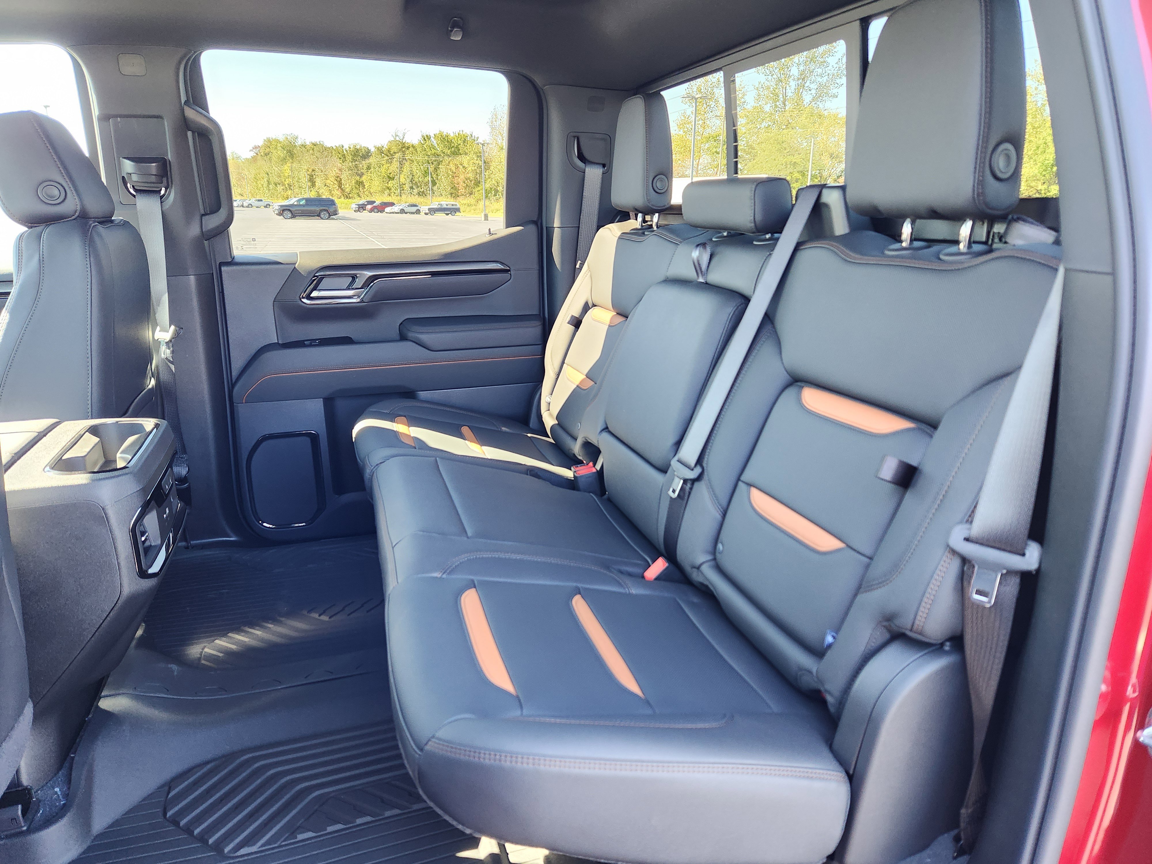 New 2026 GMC Sierra 1500 AT4 w/ AT4 Premium Package image 8